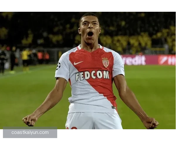 姆巴佩2017年摩纳哥崛起，展现年轻天才的卓越潜力和发展趋势